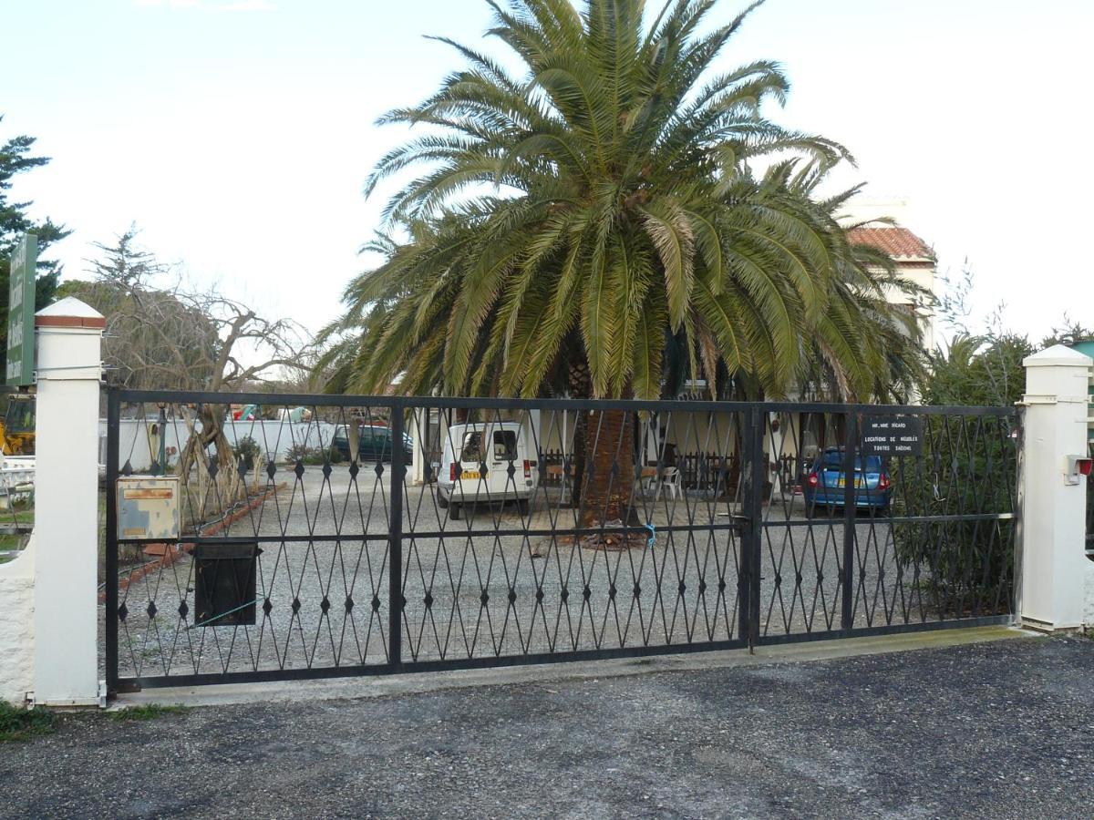 Appartement Location Dans Un Mas Avec Piscine Et Parking à Argelès-sur-Mer Extérieur photo